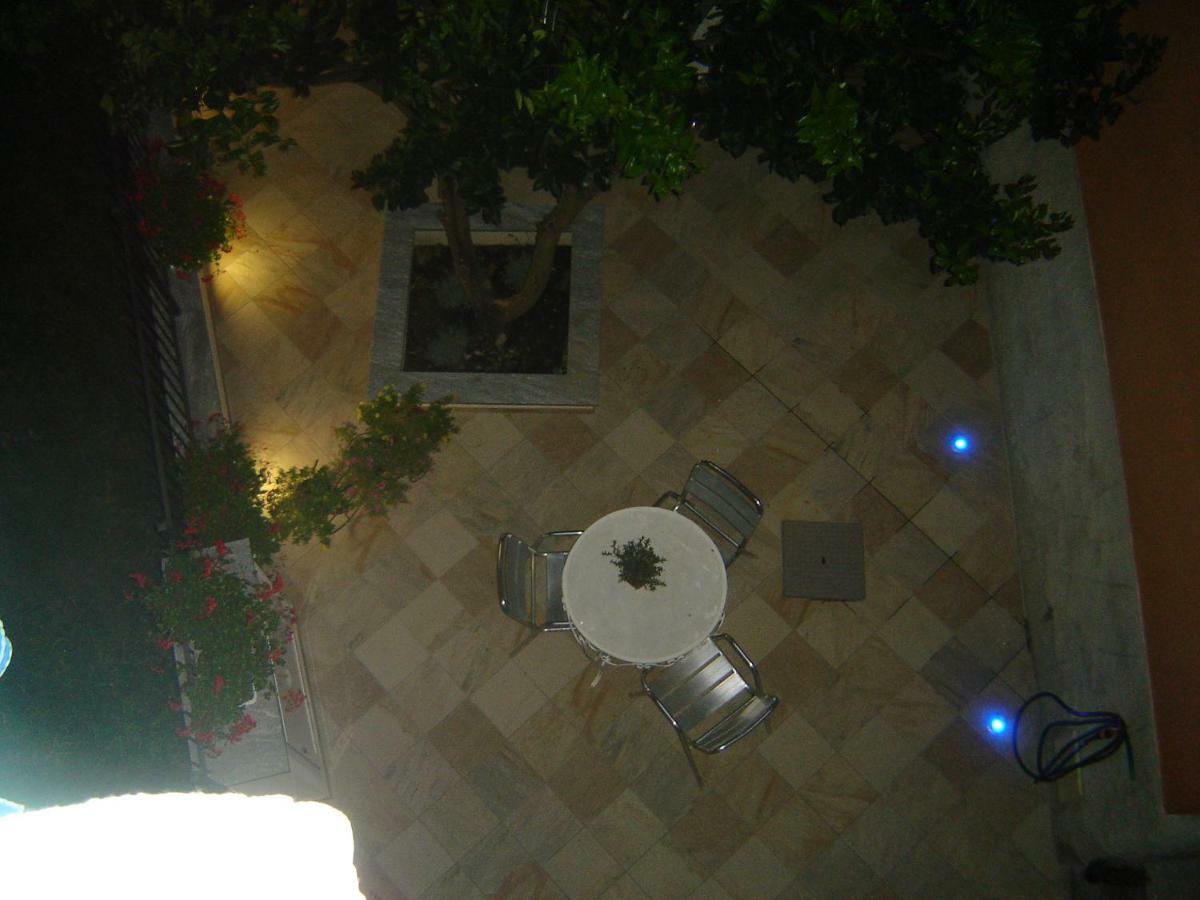 La Dolce Vita B&B Noli Exterior foto